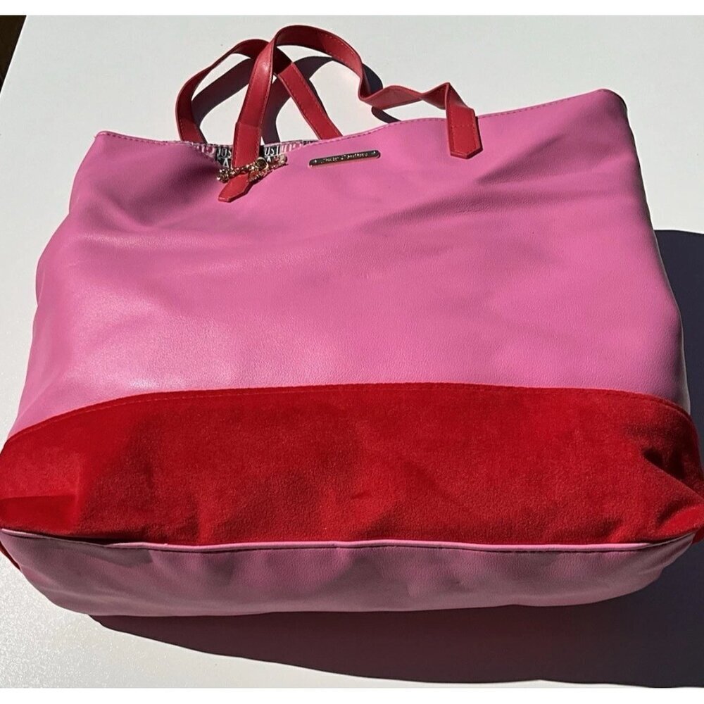 Vintage Juicy Couture Large Pink Leather Red Velvet Y2K Summer Travel Bag